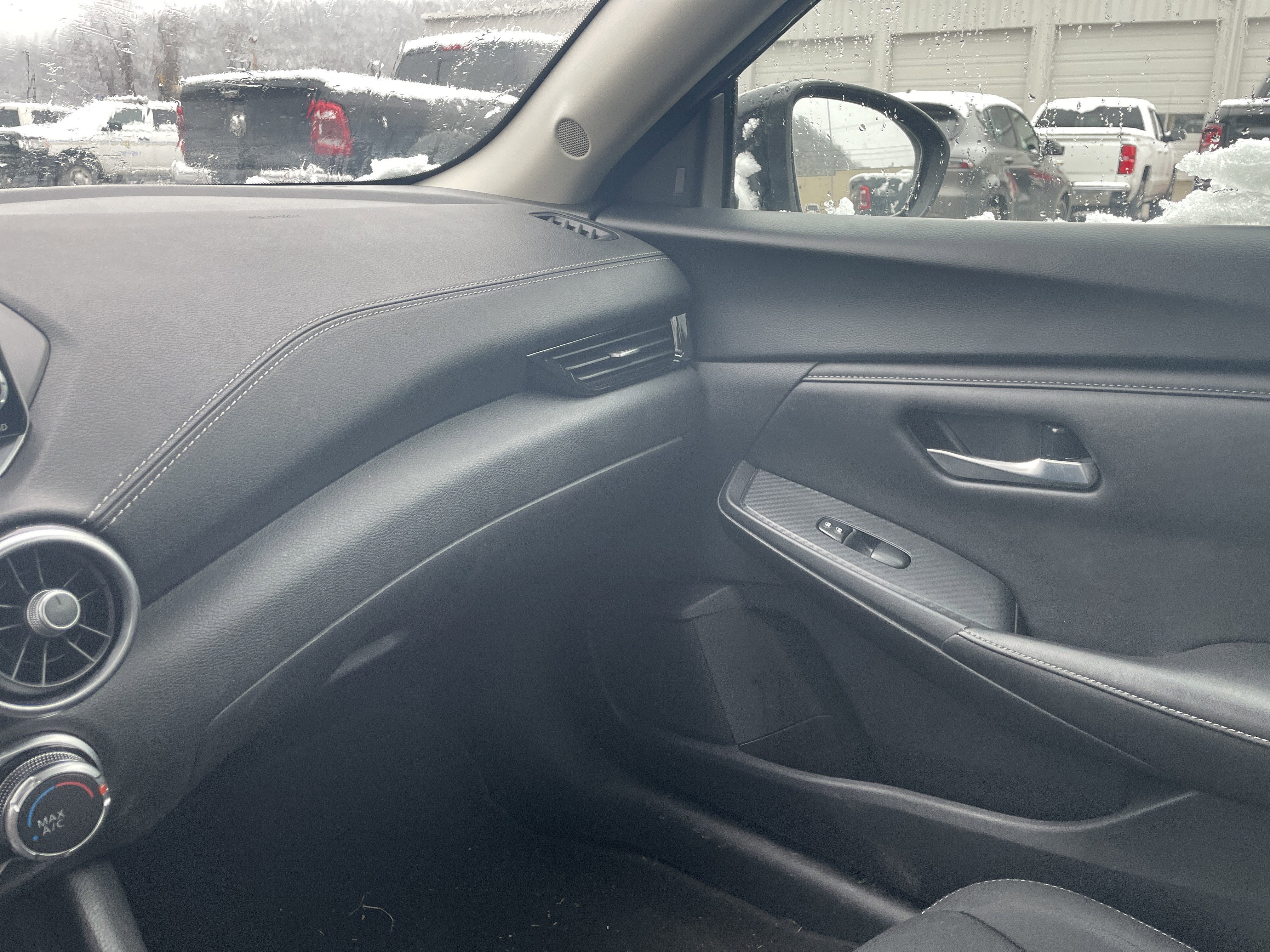 2023 Nissan Sentra SV Xtronic CVT