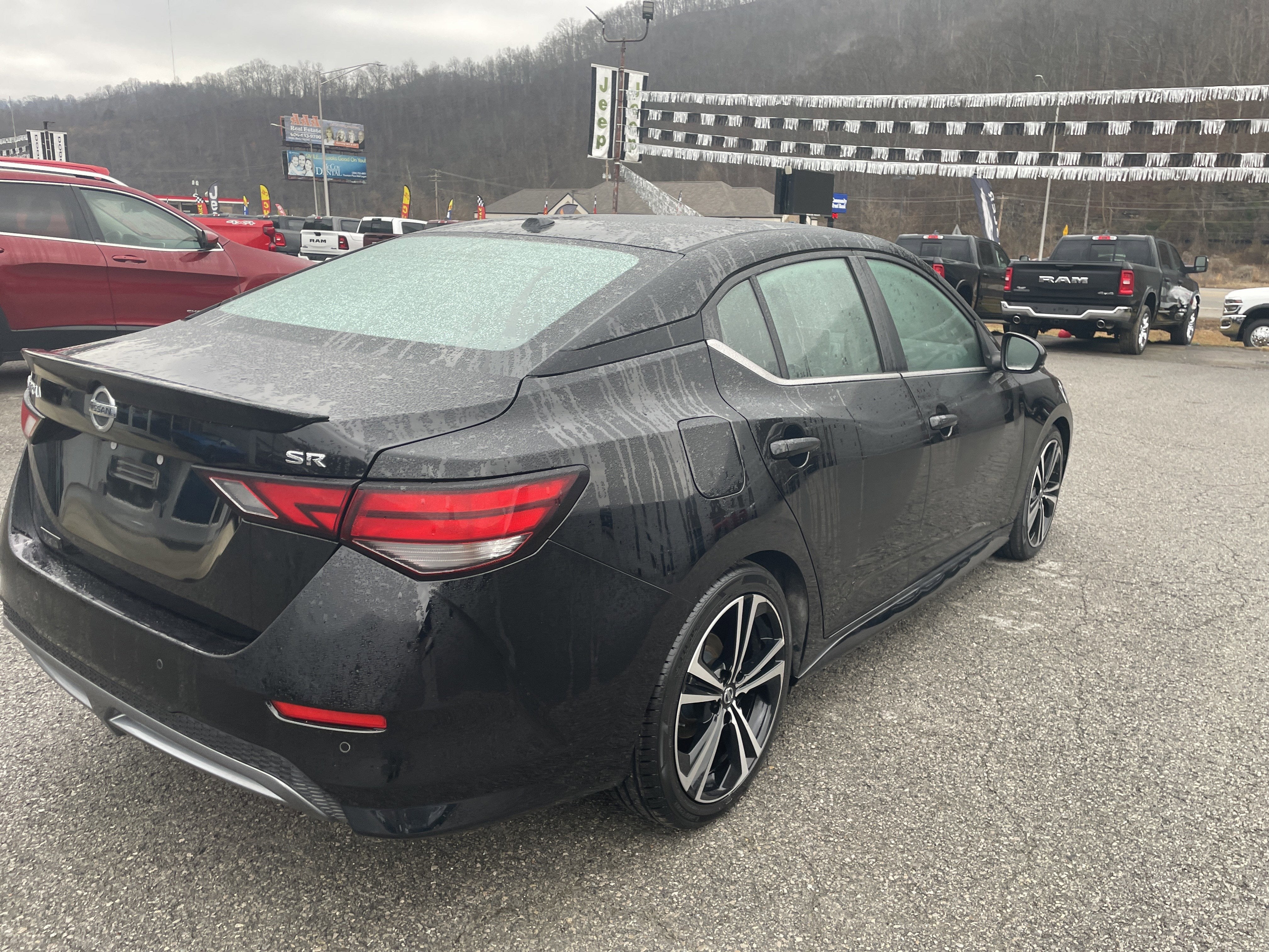 2023 Nissan Sentra SR Xtronic CVT