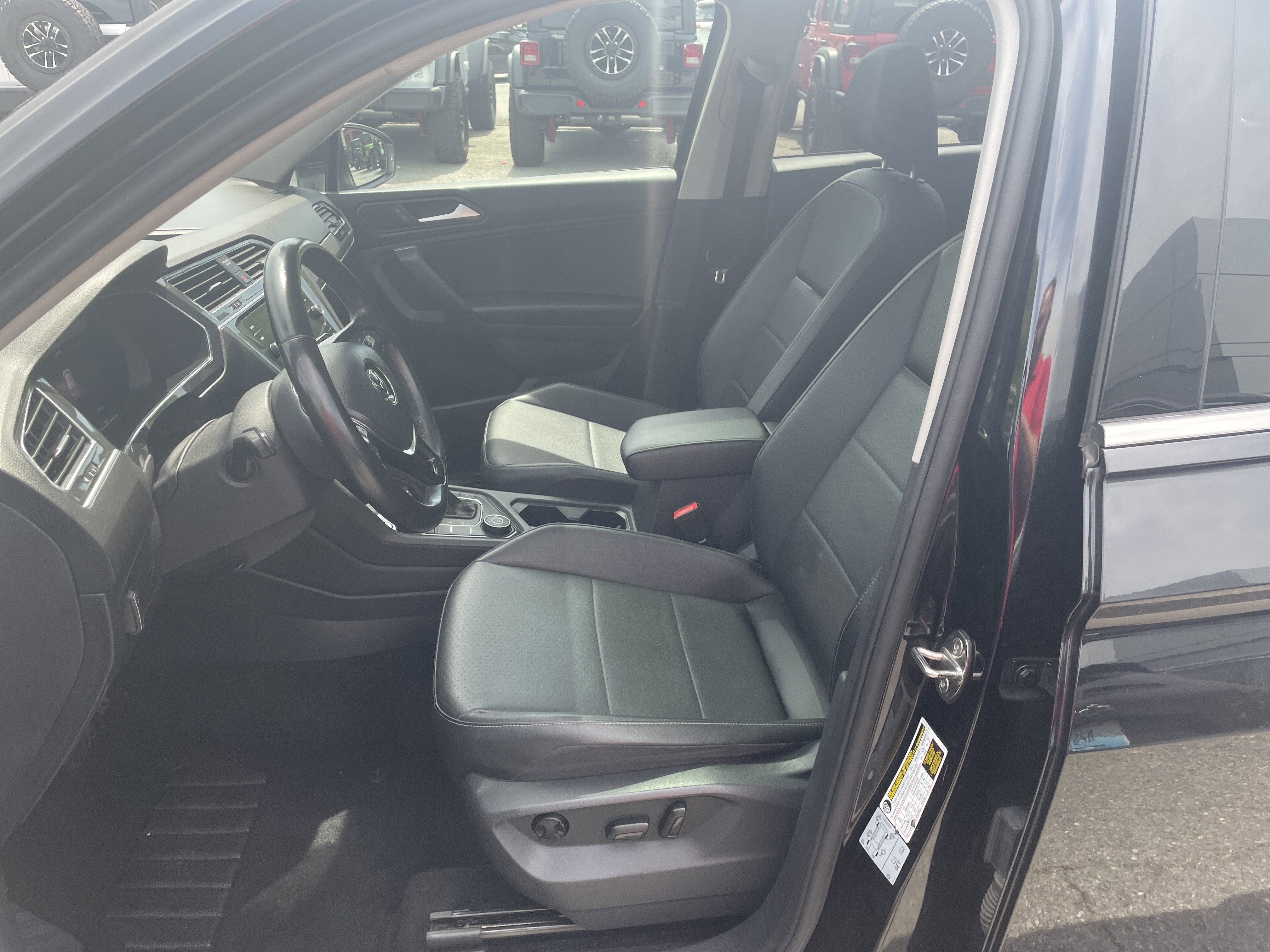2019 Volkswagen Tiguan 2.0T SE