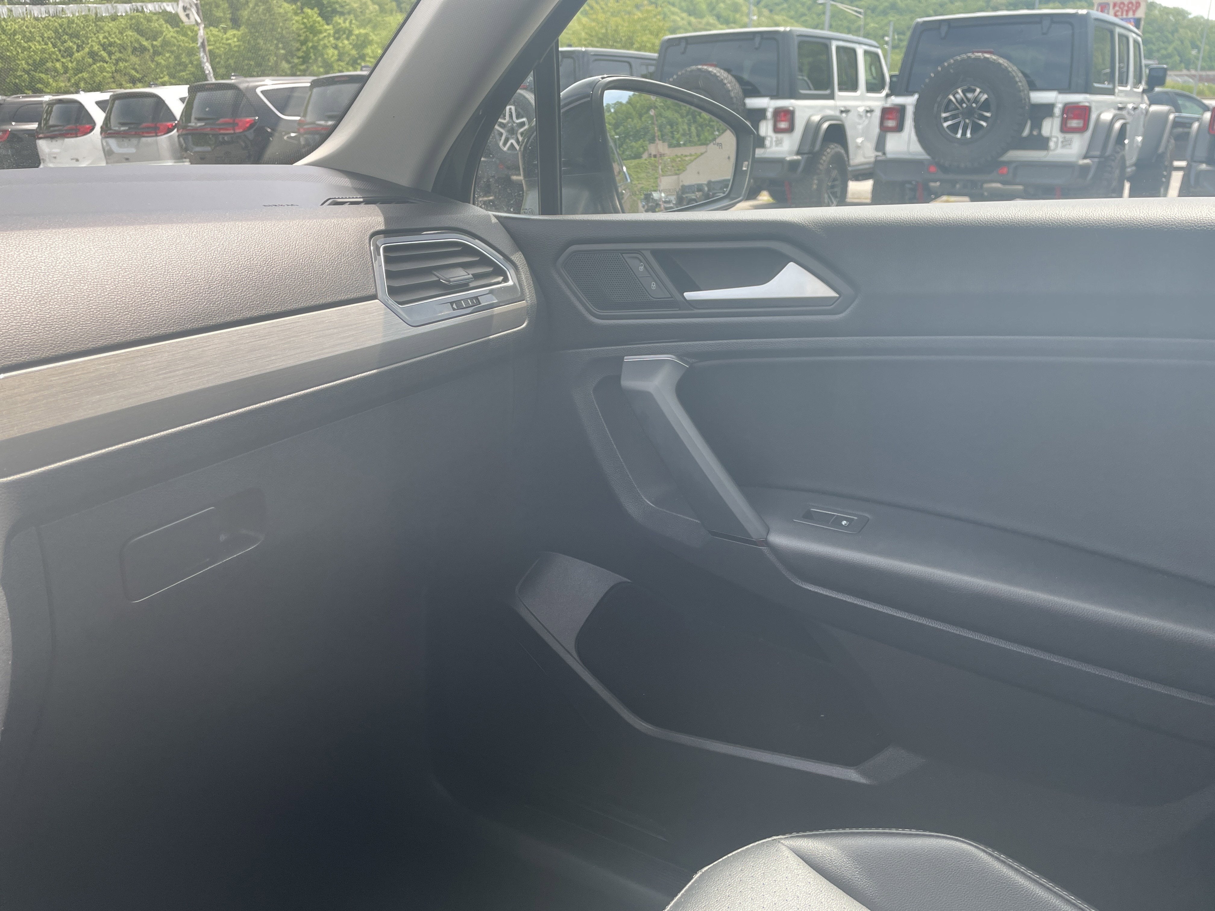 2019 Volkswagen Tiguan 2.0T SE