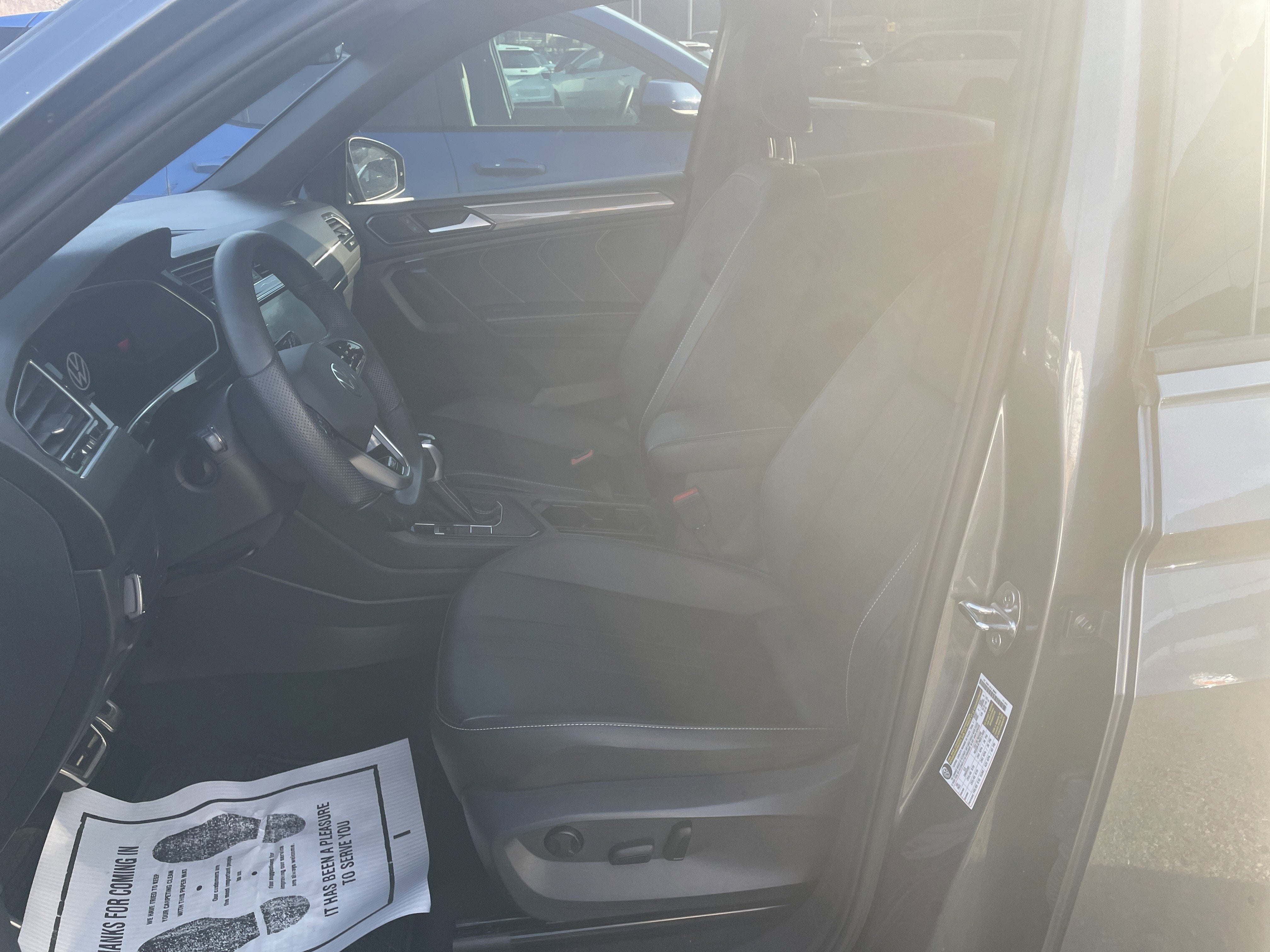 2023 Volkswagen Tiguan 2.0T SE R-Line Black