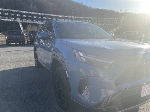 2022 Toyota RAV4 Hybrid SE