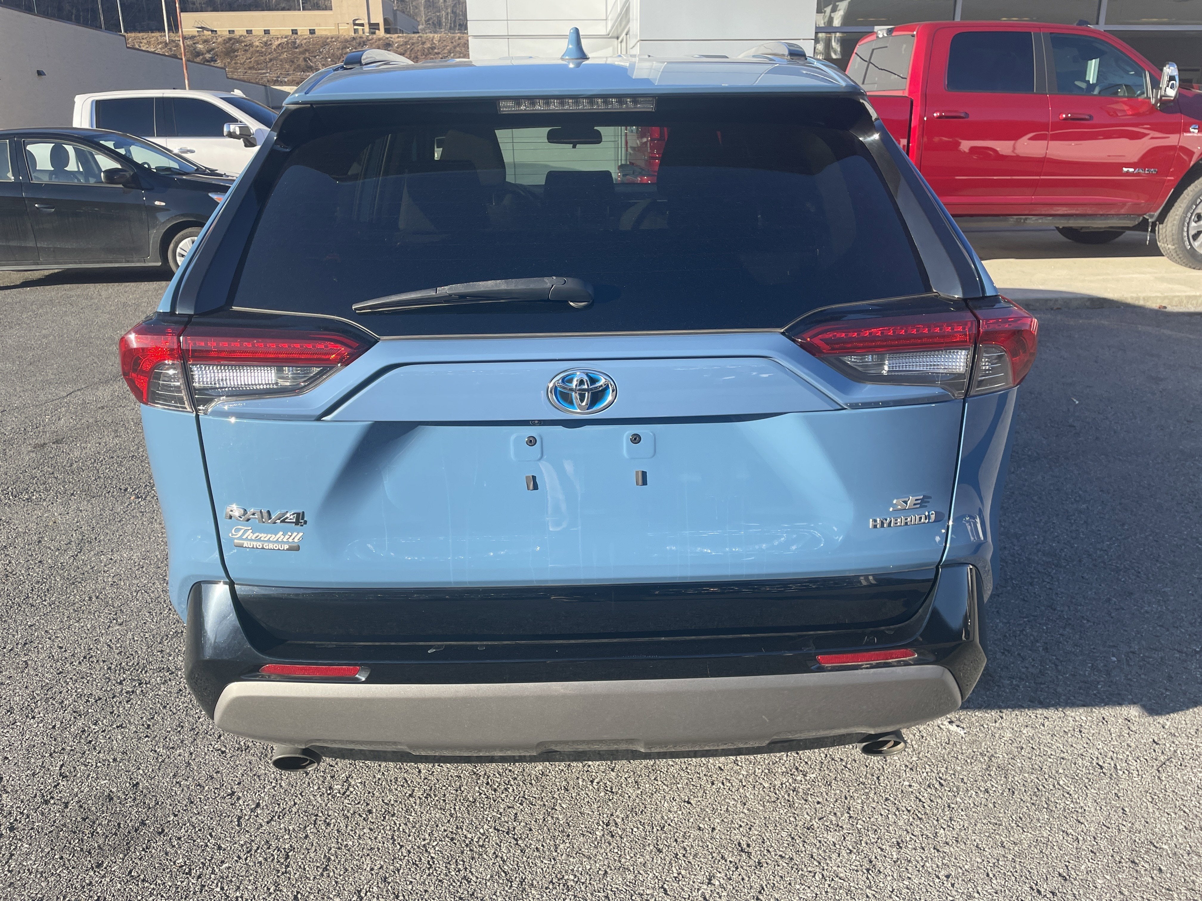 2022 Toyota RAV4 Hybrid SE