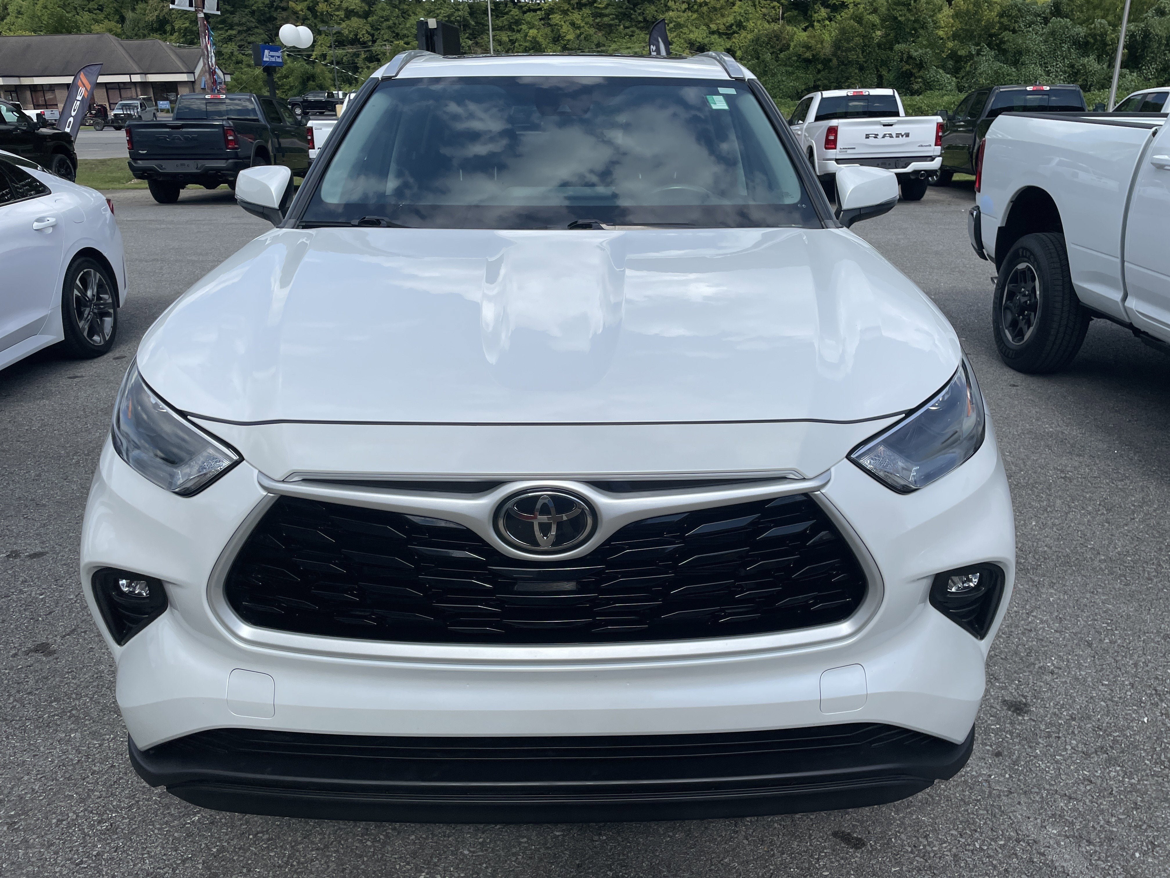 2023 Toyota Highlander XLE