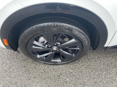 2023 Buick Envision Essence AWD