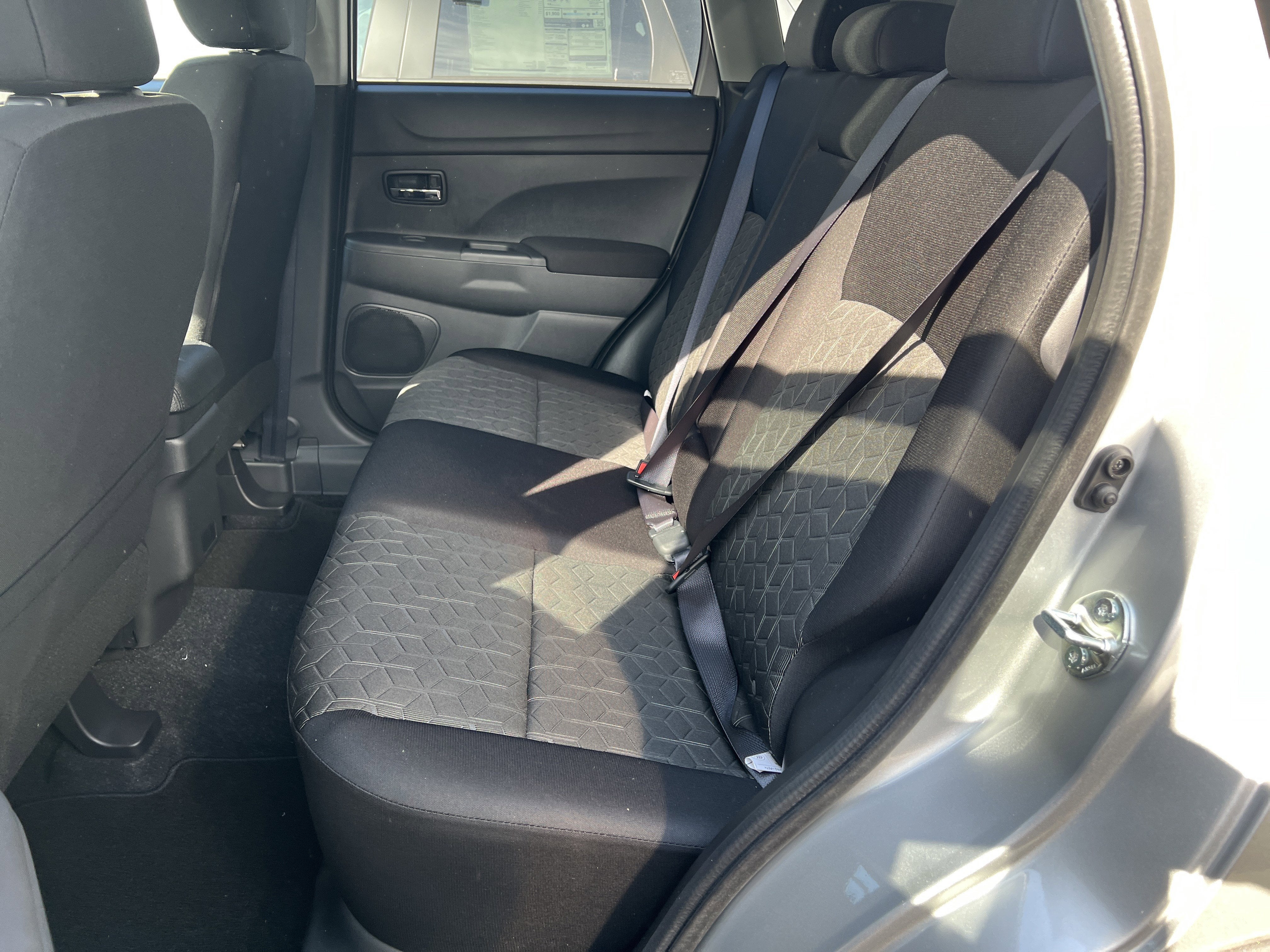2026 Mitsubishi Outlander Sport ES