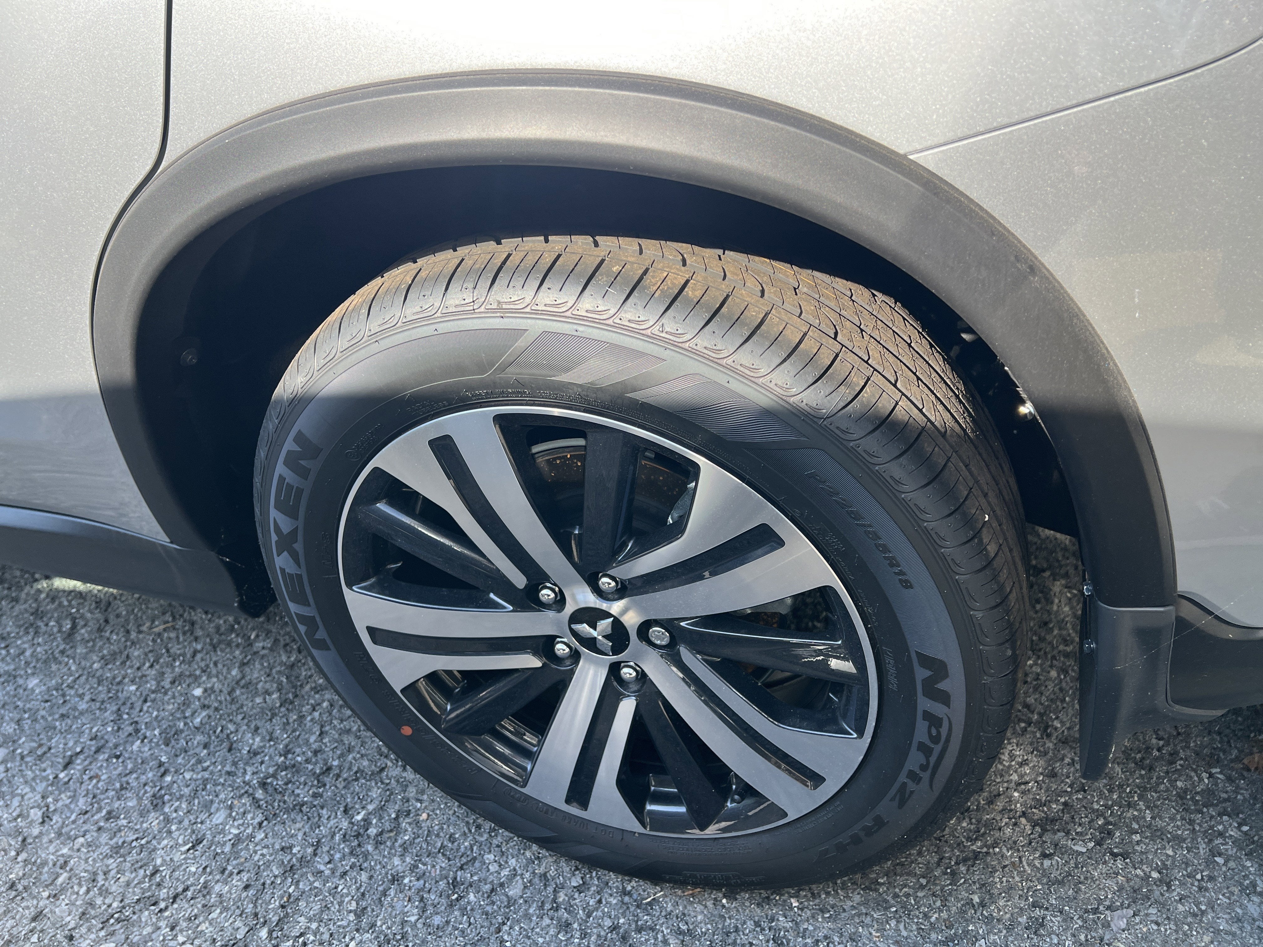 2026 Mitsubishi Outlander Sport ES
