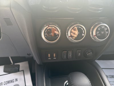 2027 Mitsubishi Outlander Sport SE