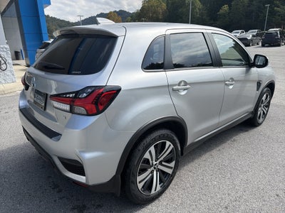 2027 Mitsubishi Outlander Sport SE