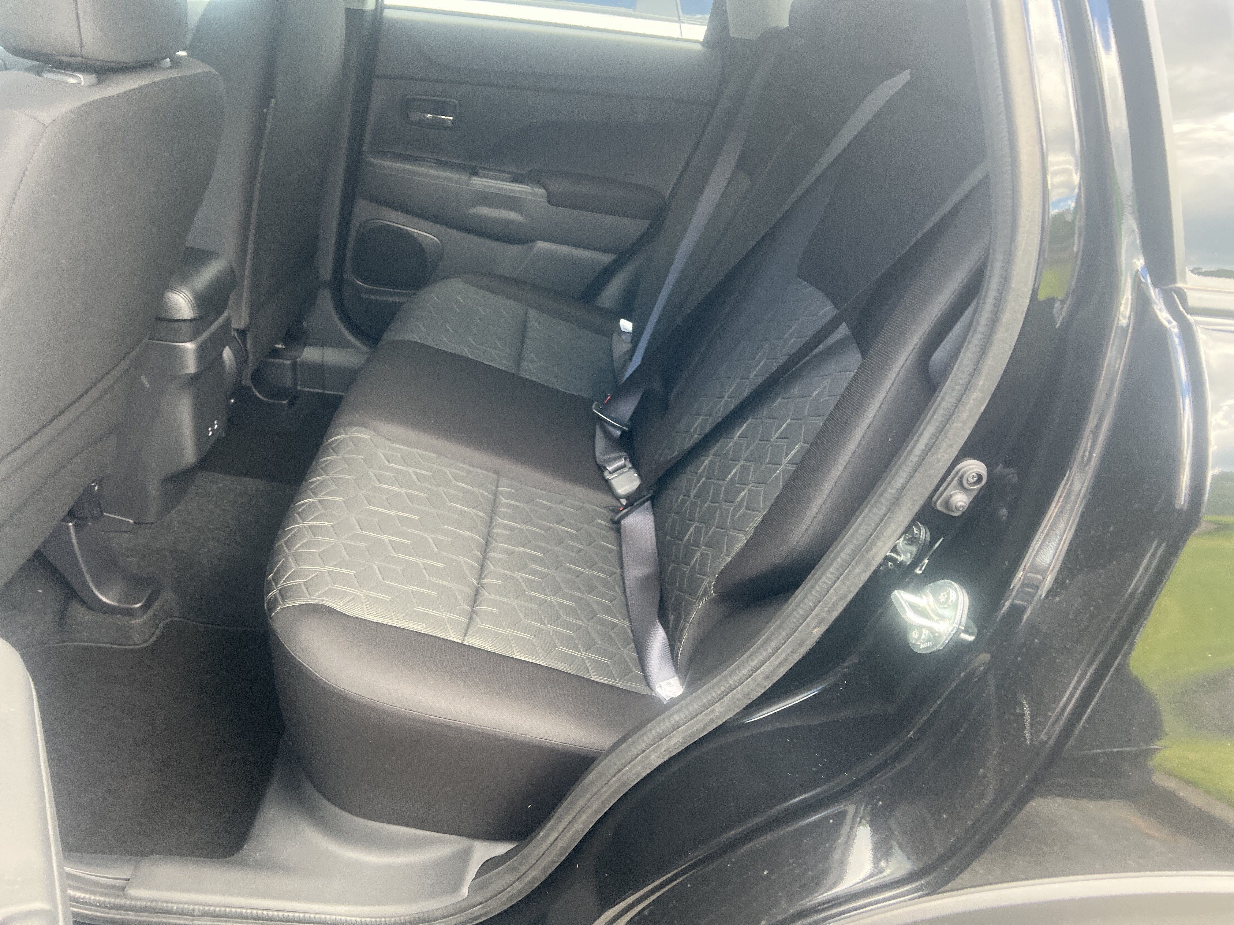 2026 Mitsubishi Outlander Sport LE