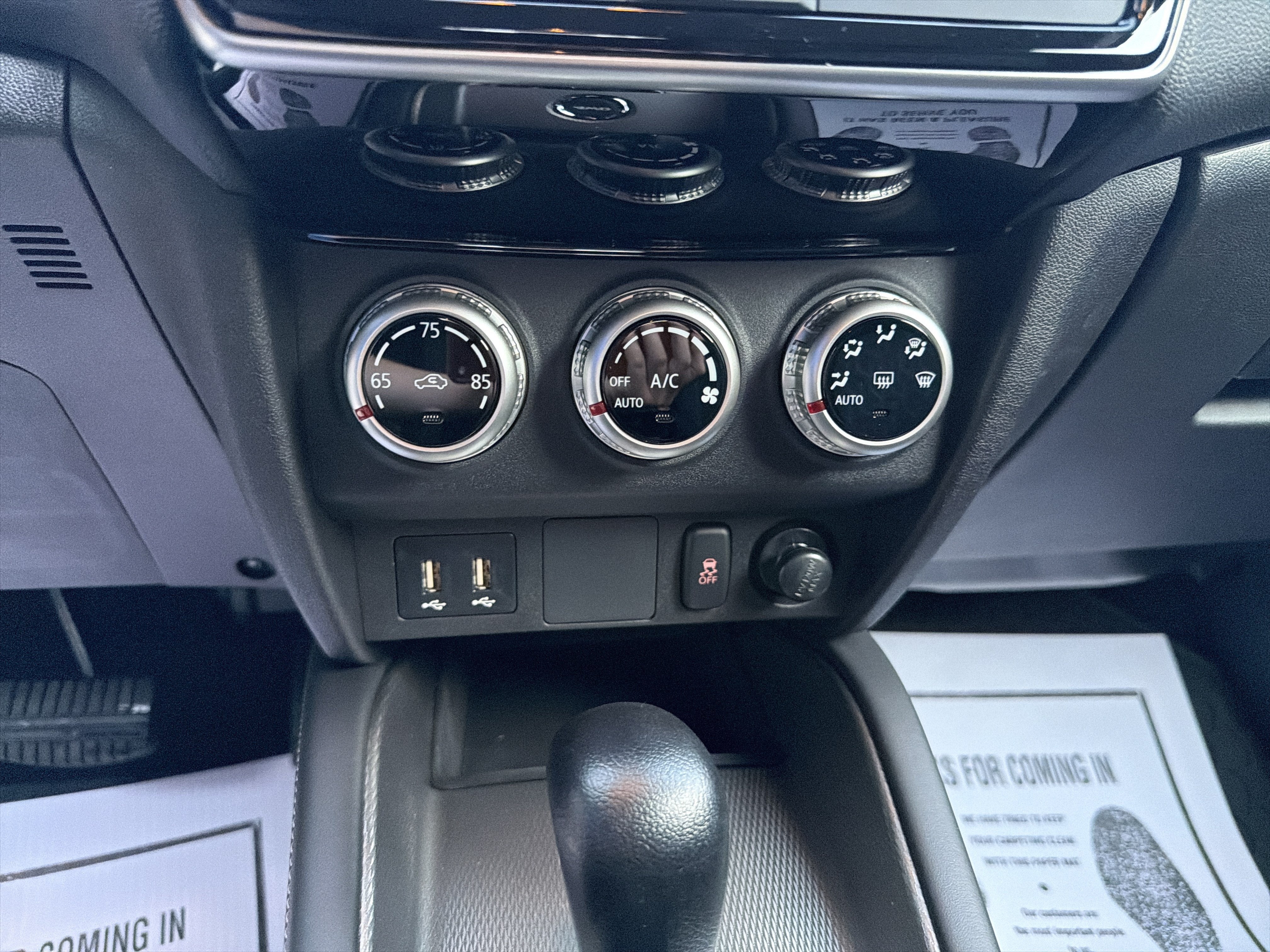 2027 Mitsubishi Outlander Sport ES