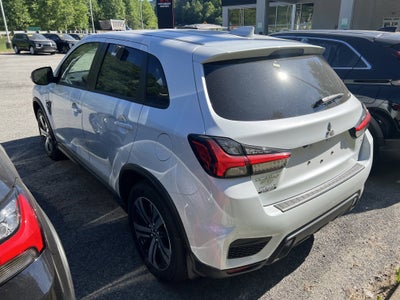 2026 Mitsubishi Outlander Sport SE
