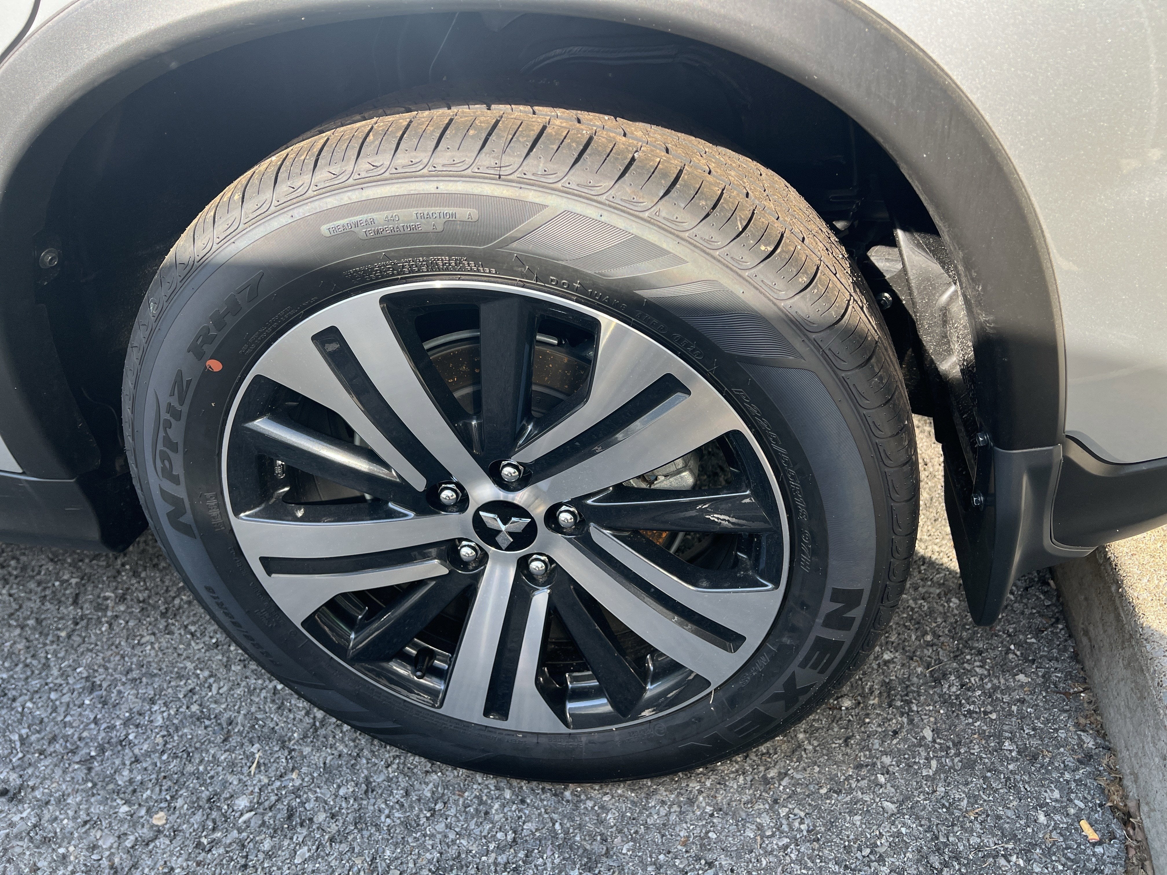 2026 Mitsubishi Outlander Sport SE