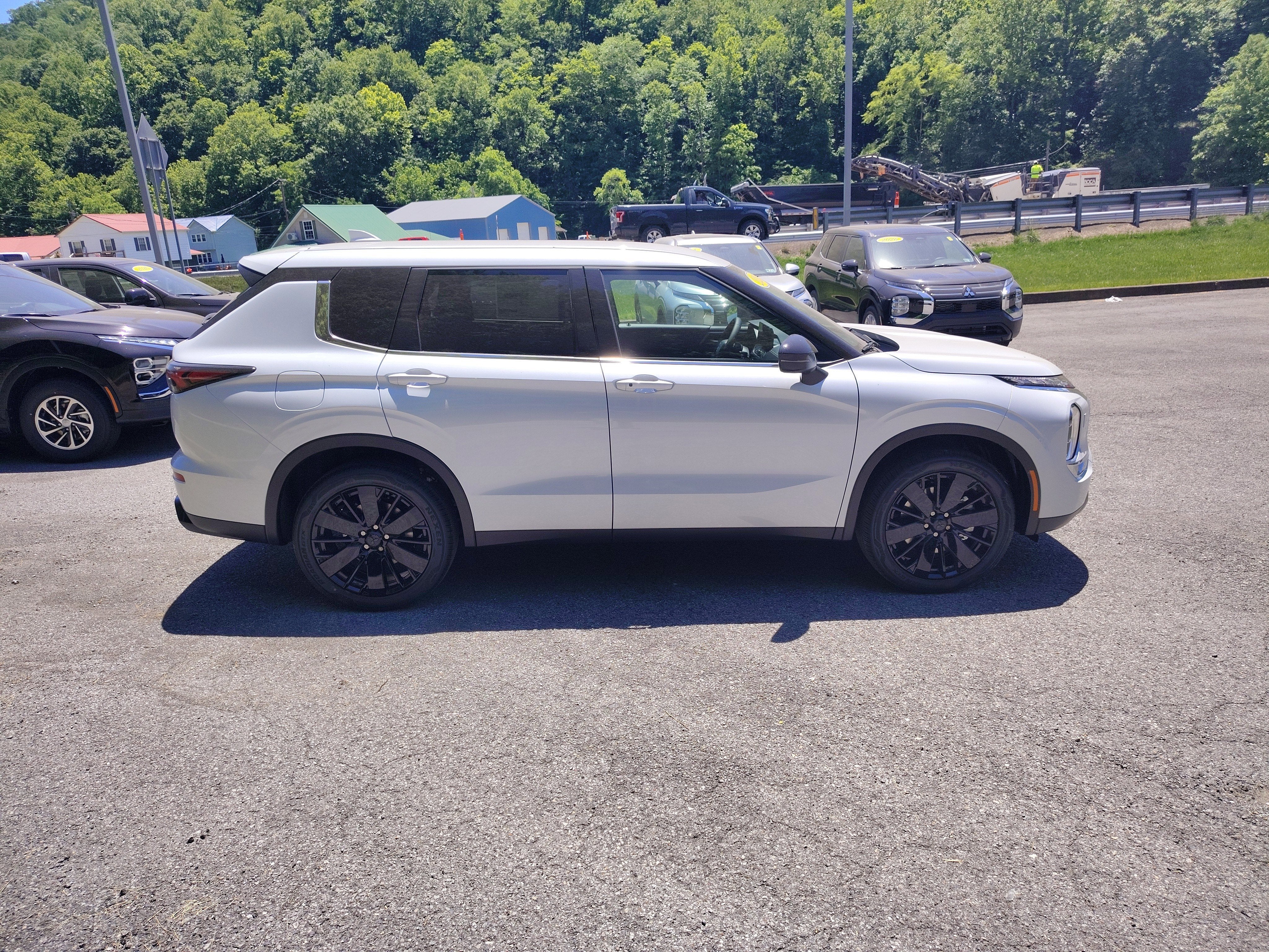 2026 Mitsubishi Outlander Sport LE