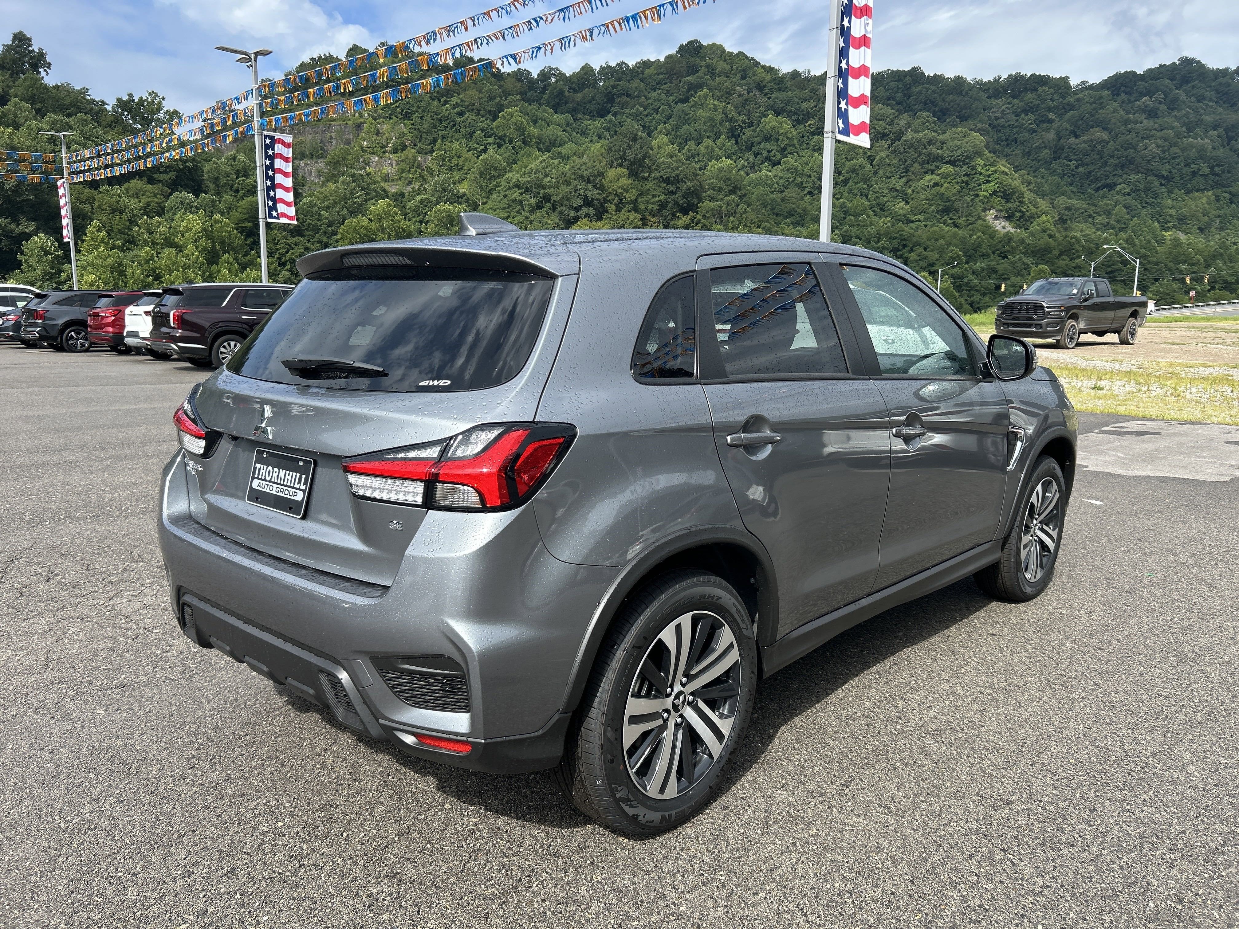 2025 Mitsubishi Outlander Sport SE
