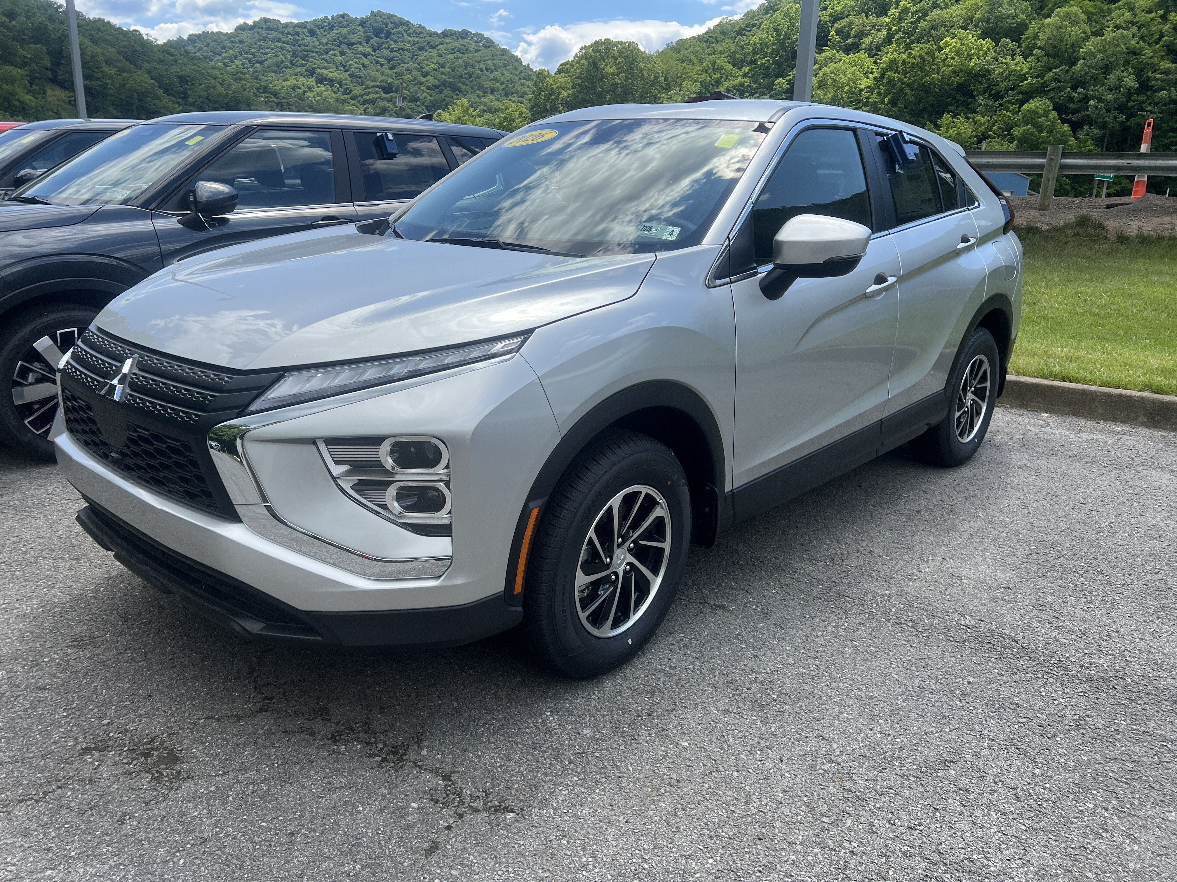 2026 Mitsubishi Eclipse Cross ES