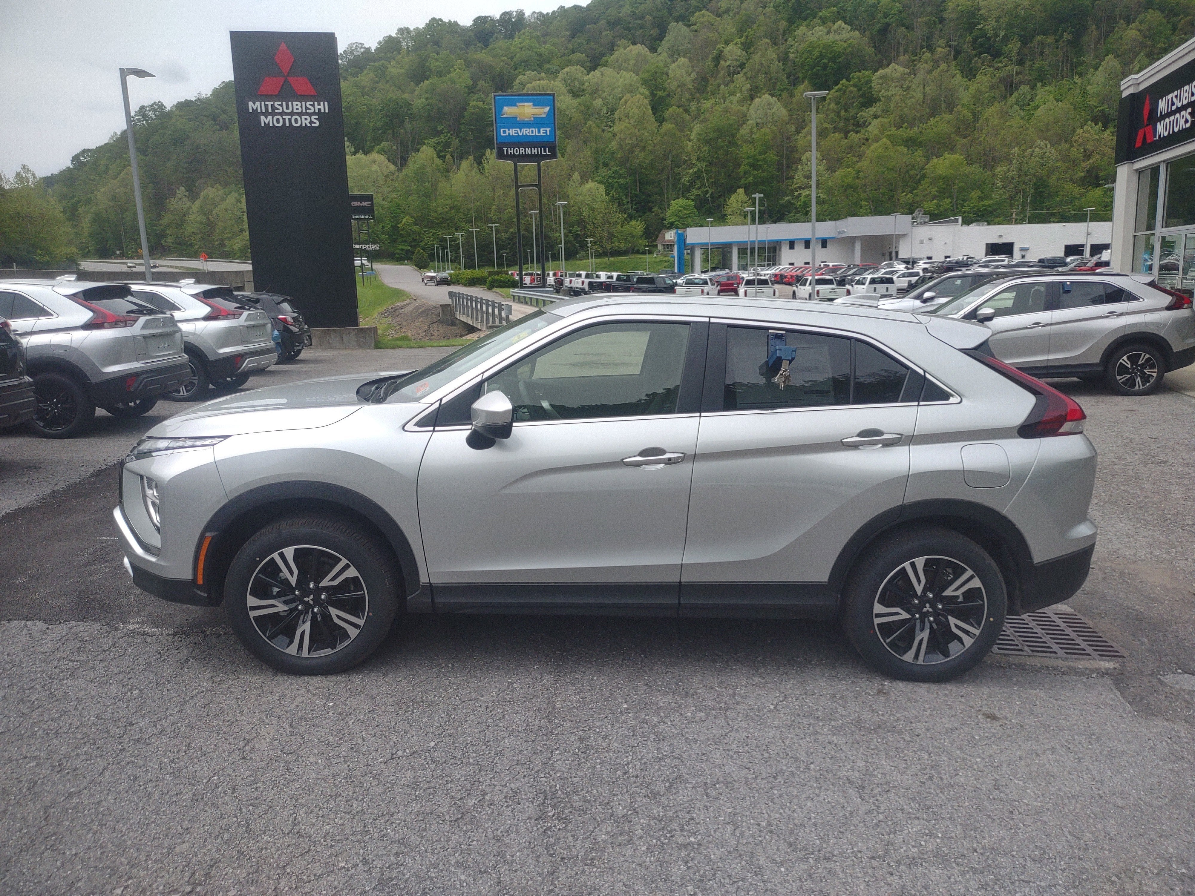 2025 Mitsubishi Eclipse Cross SE