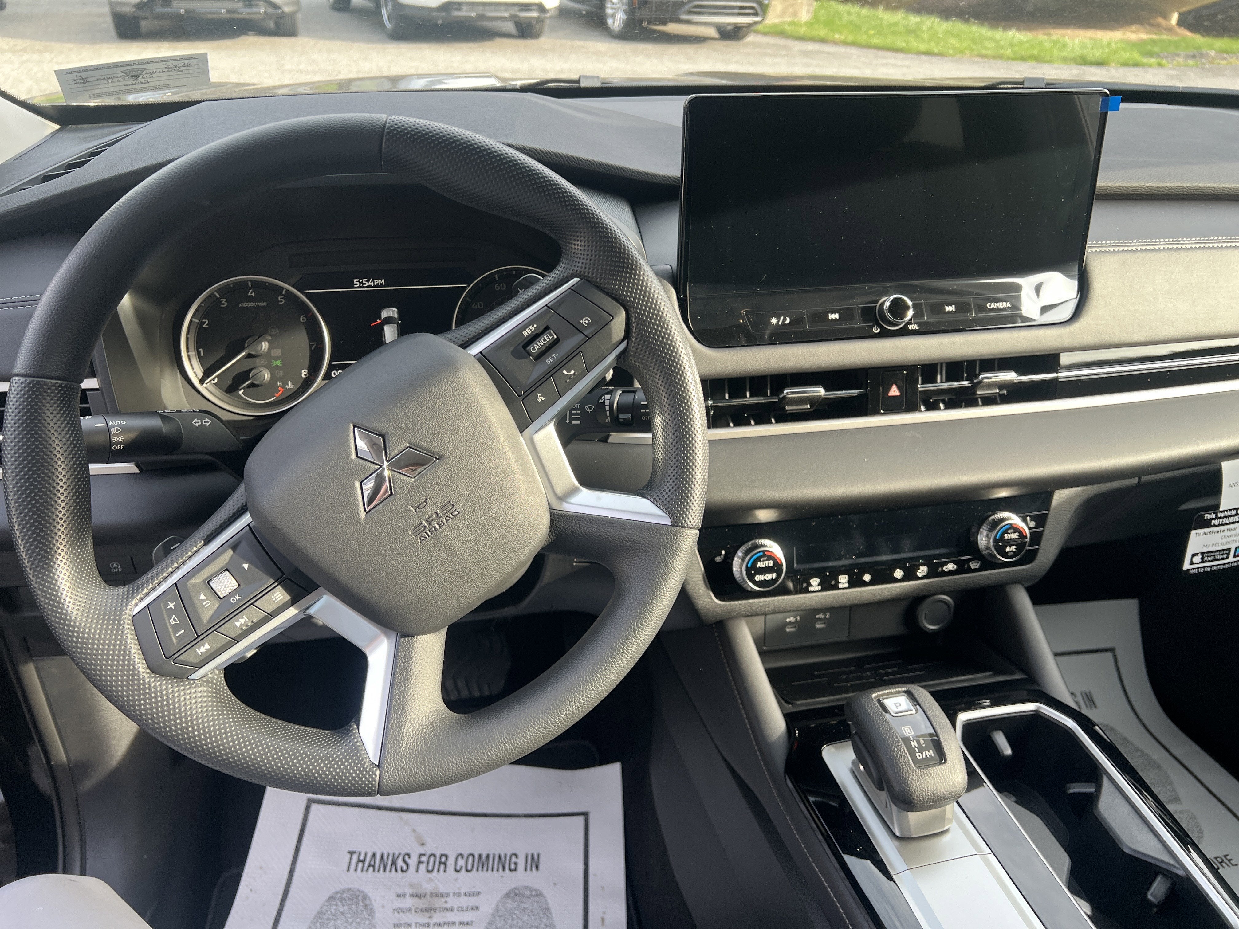 2026 Mitsubishi Outlander ES