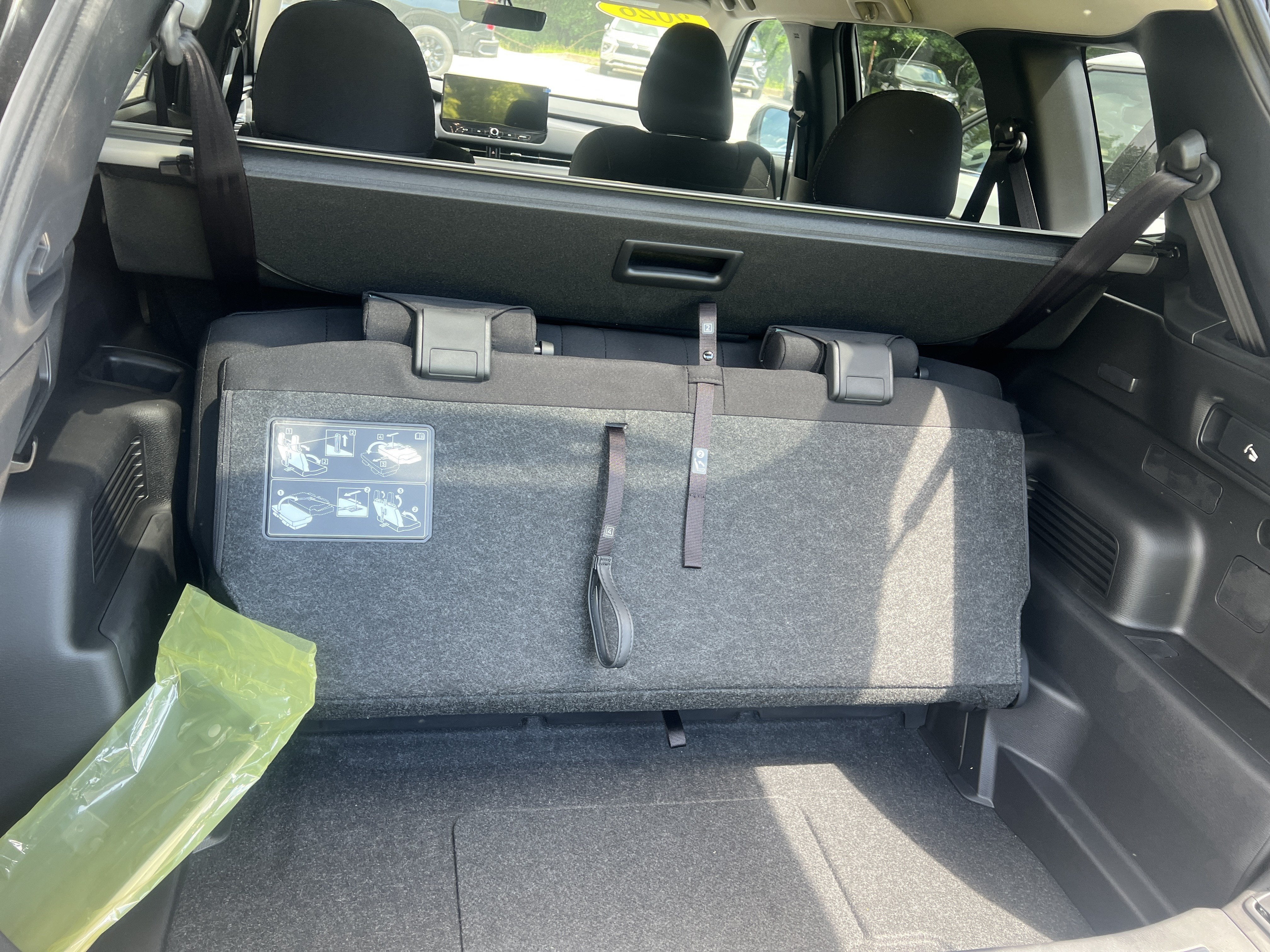 2026 Mitsubishi Outlander ES
