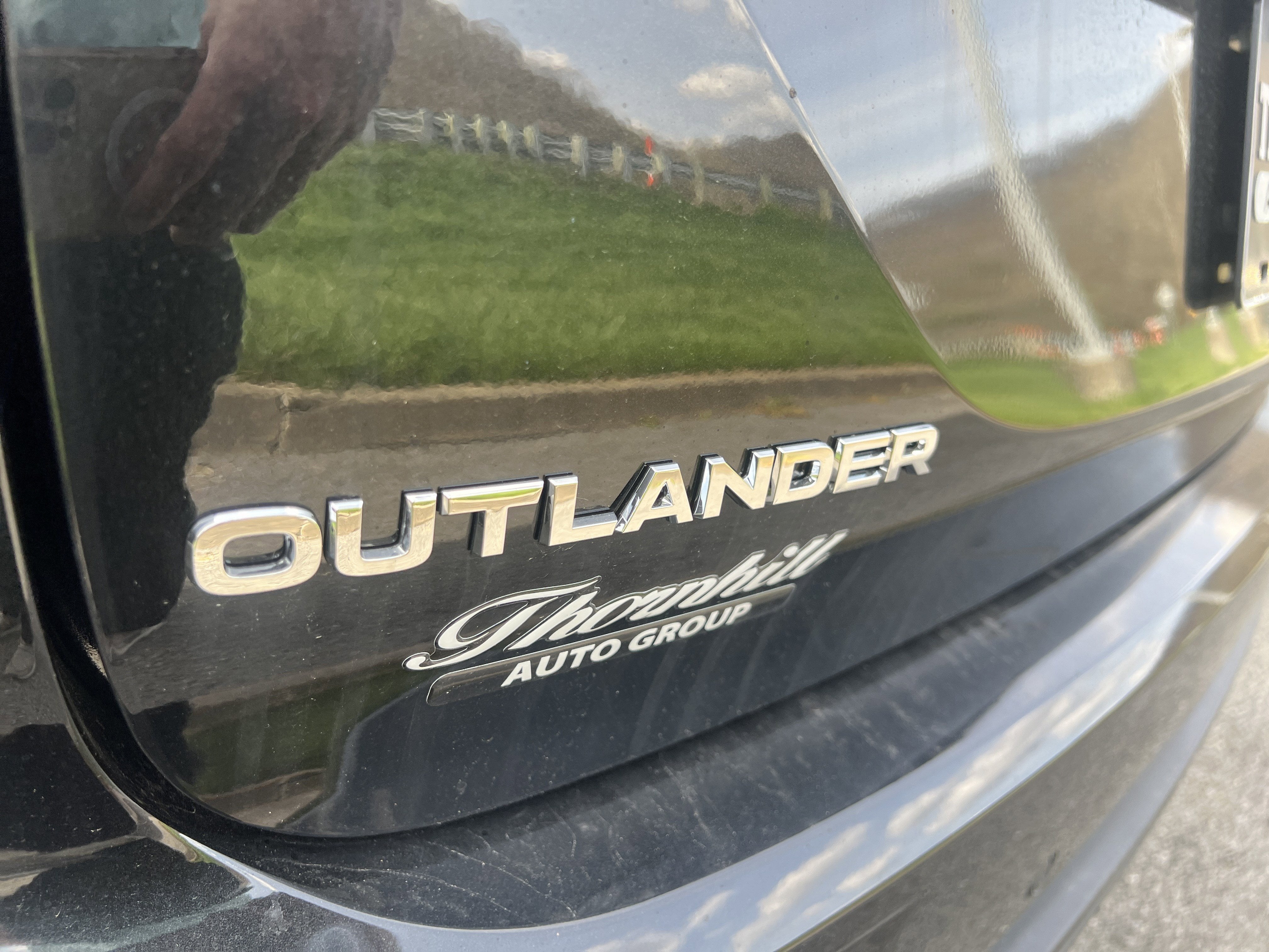 2026 Mitsubishi Outlander ES