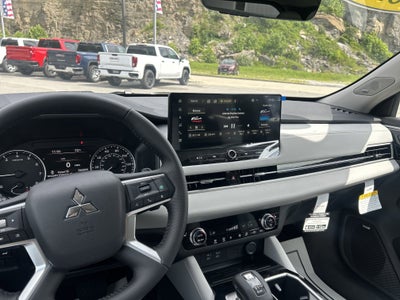 2025 Mitsubishi Outlander Trail Edition