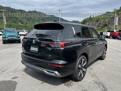 2025 Mitsubishi Outlander Trail Edition