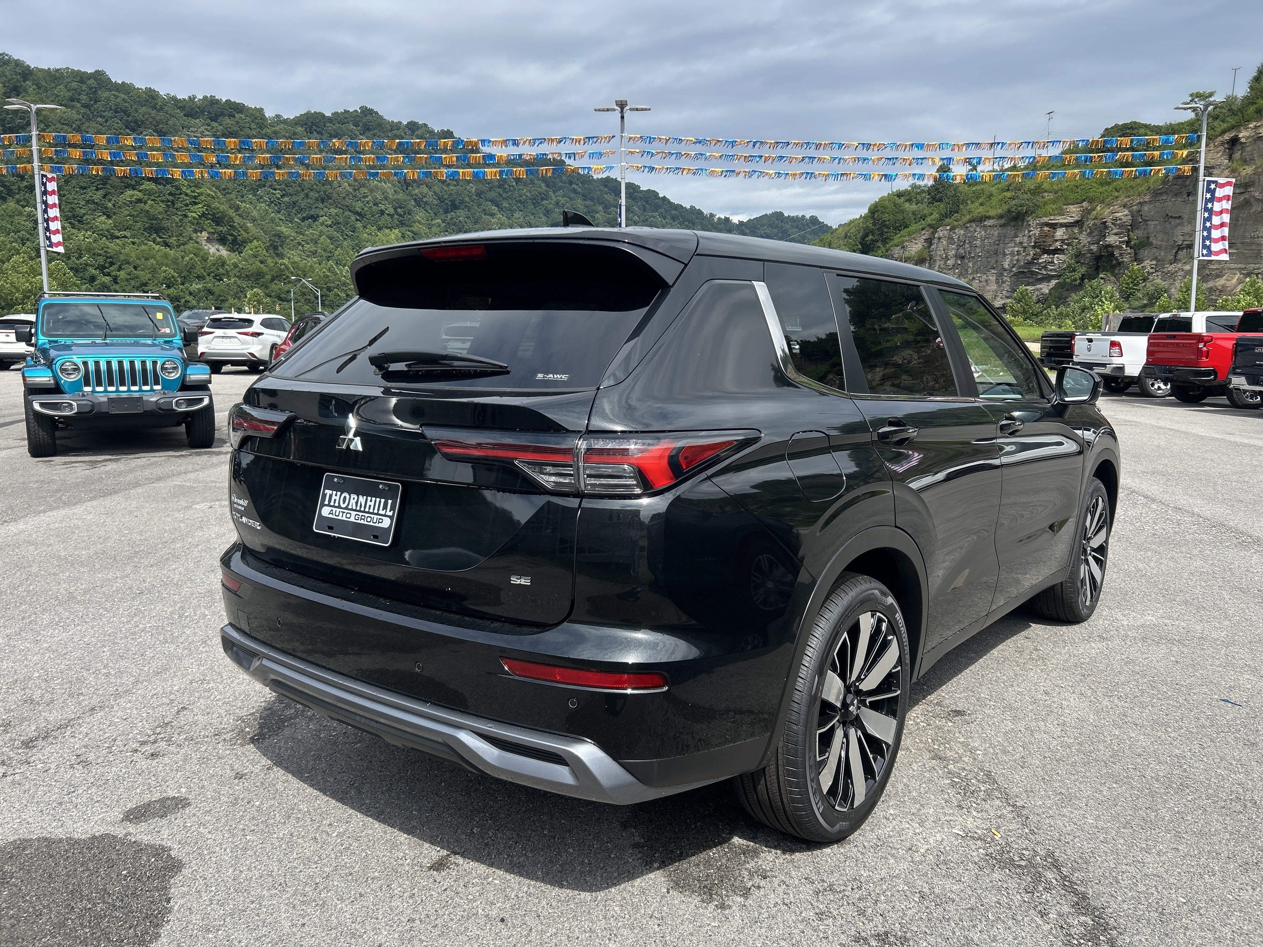 2025 Mitsubishi Outlander Trail Edition