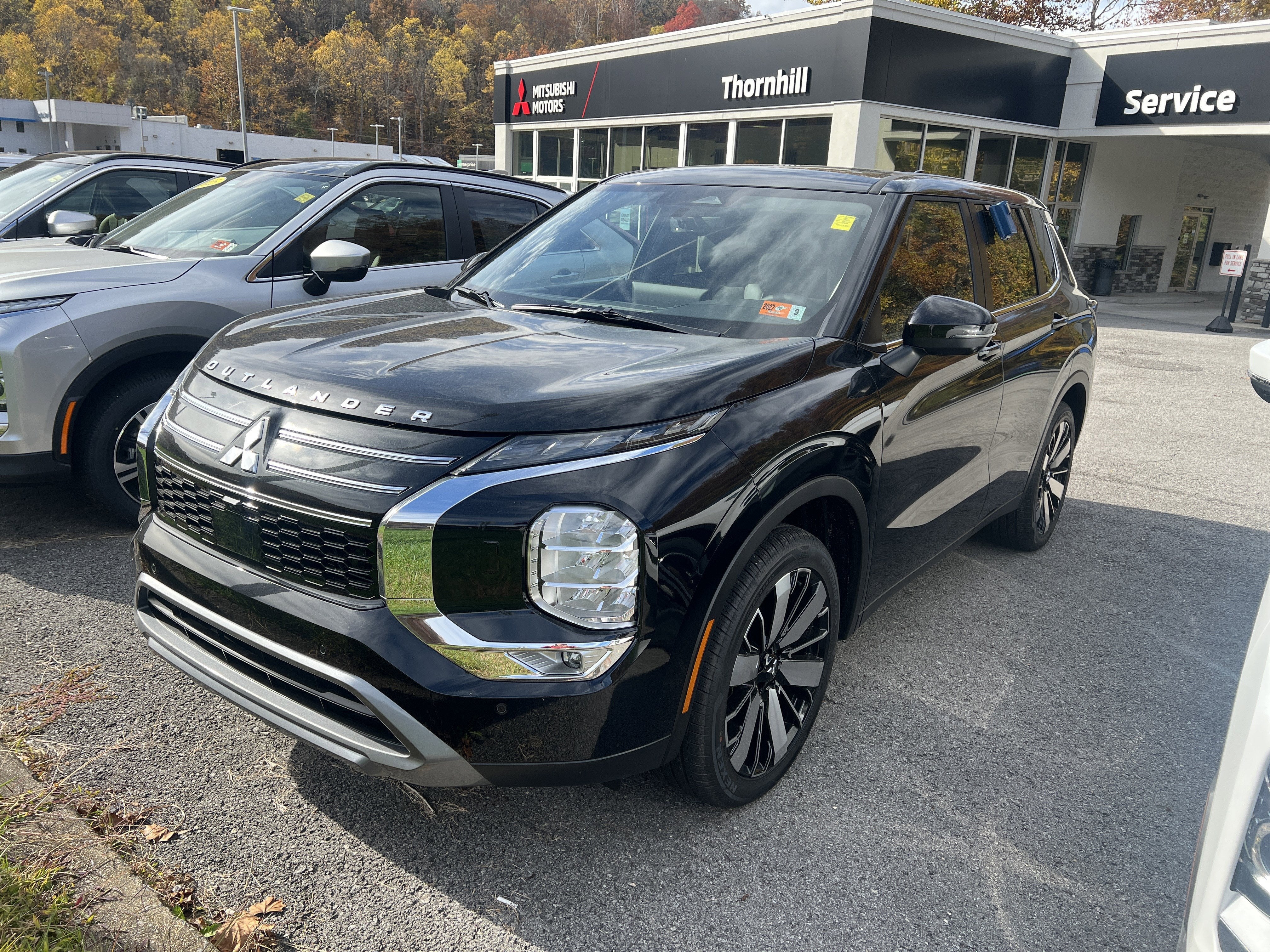 2025 Mitsubishi Outlander SE