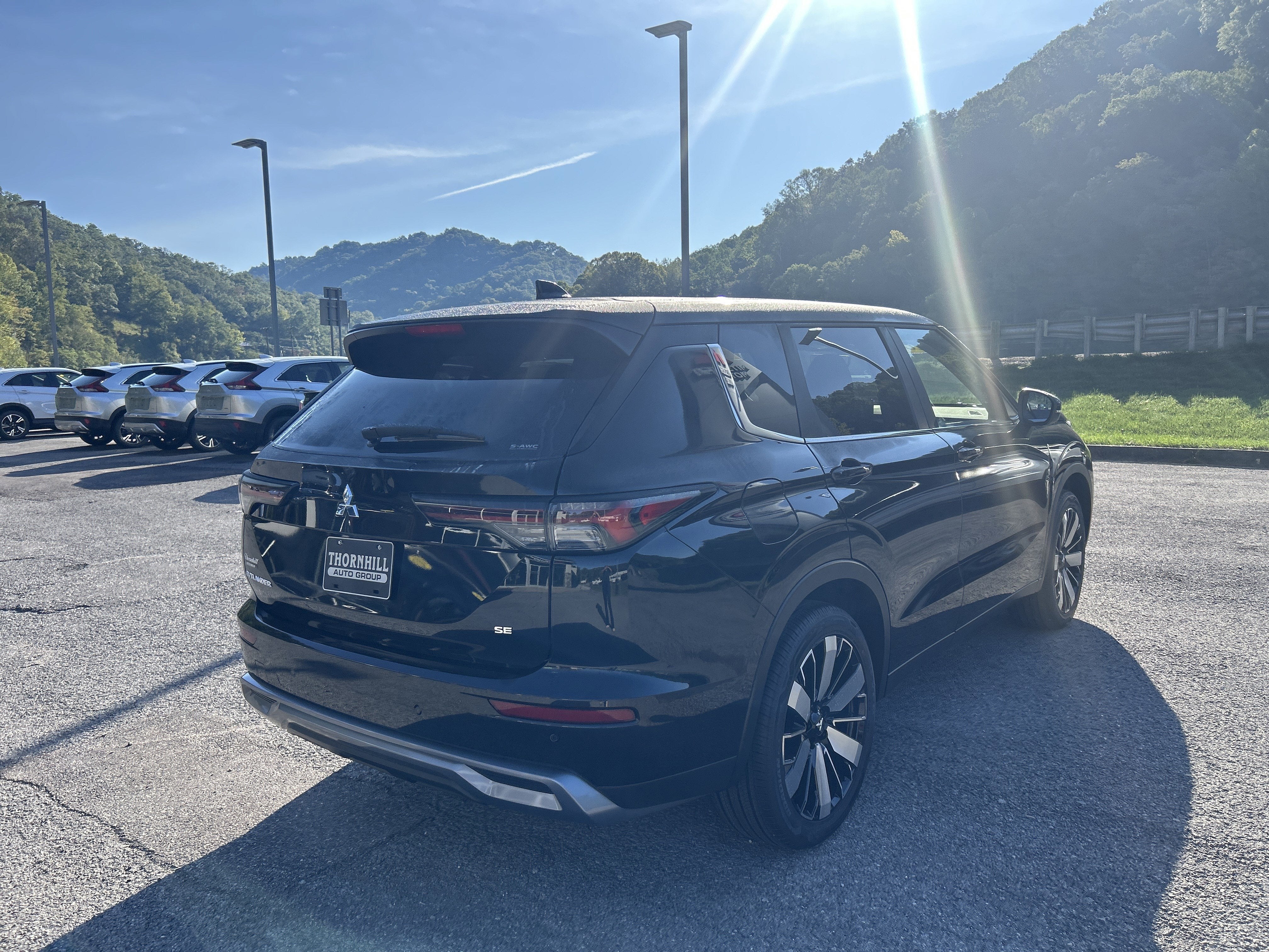 2025 Mitsubishi Outlander SE