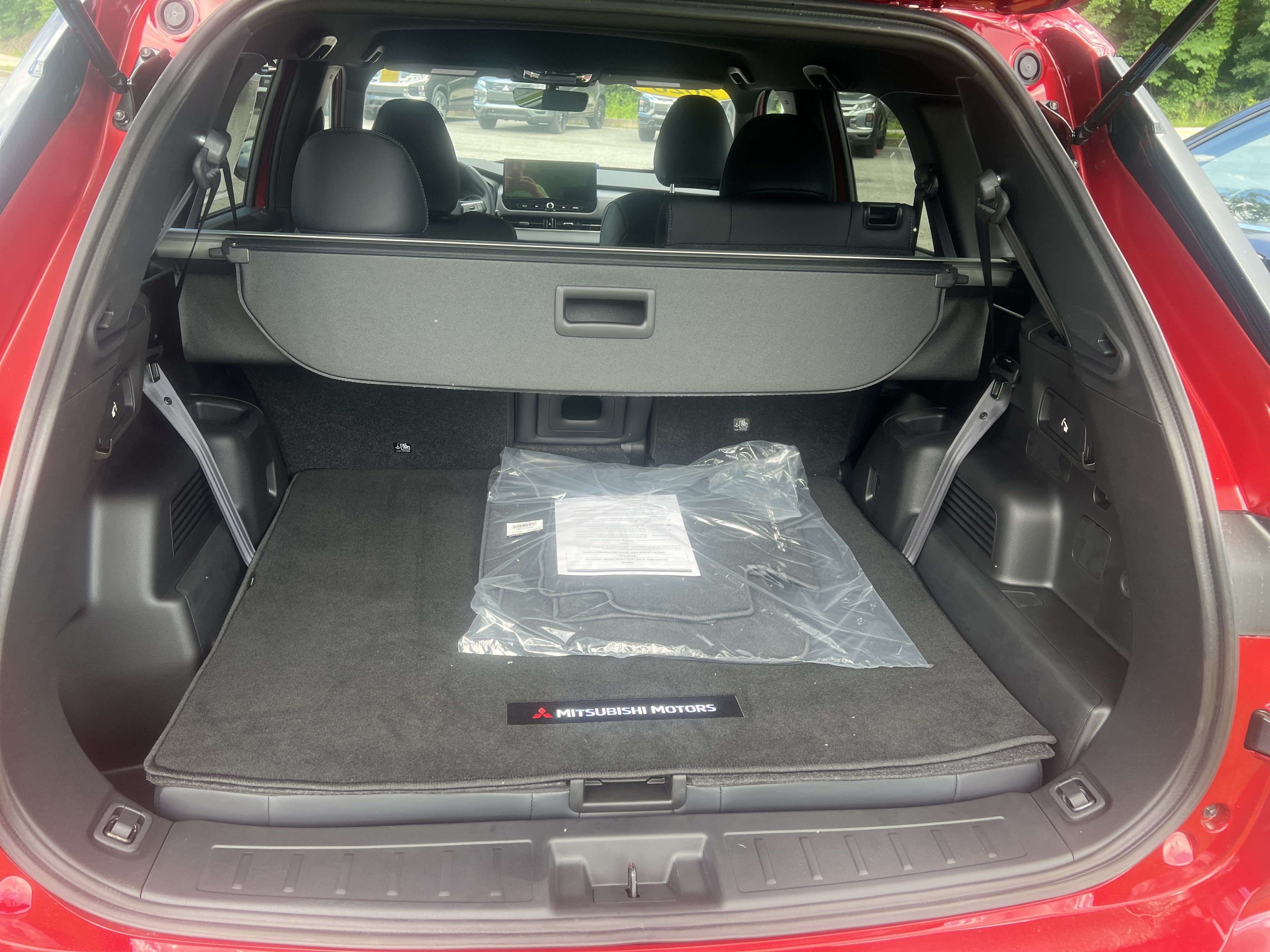 2026 Mitsubishi Outlander LE
