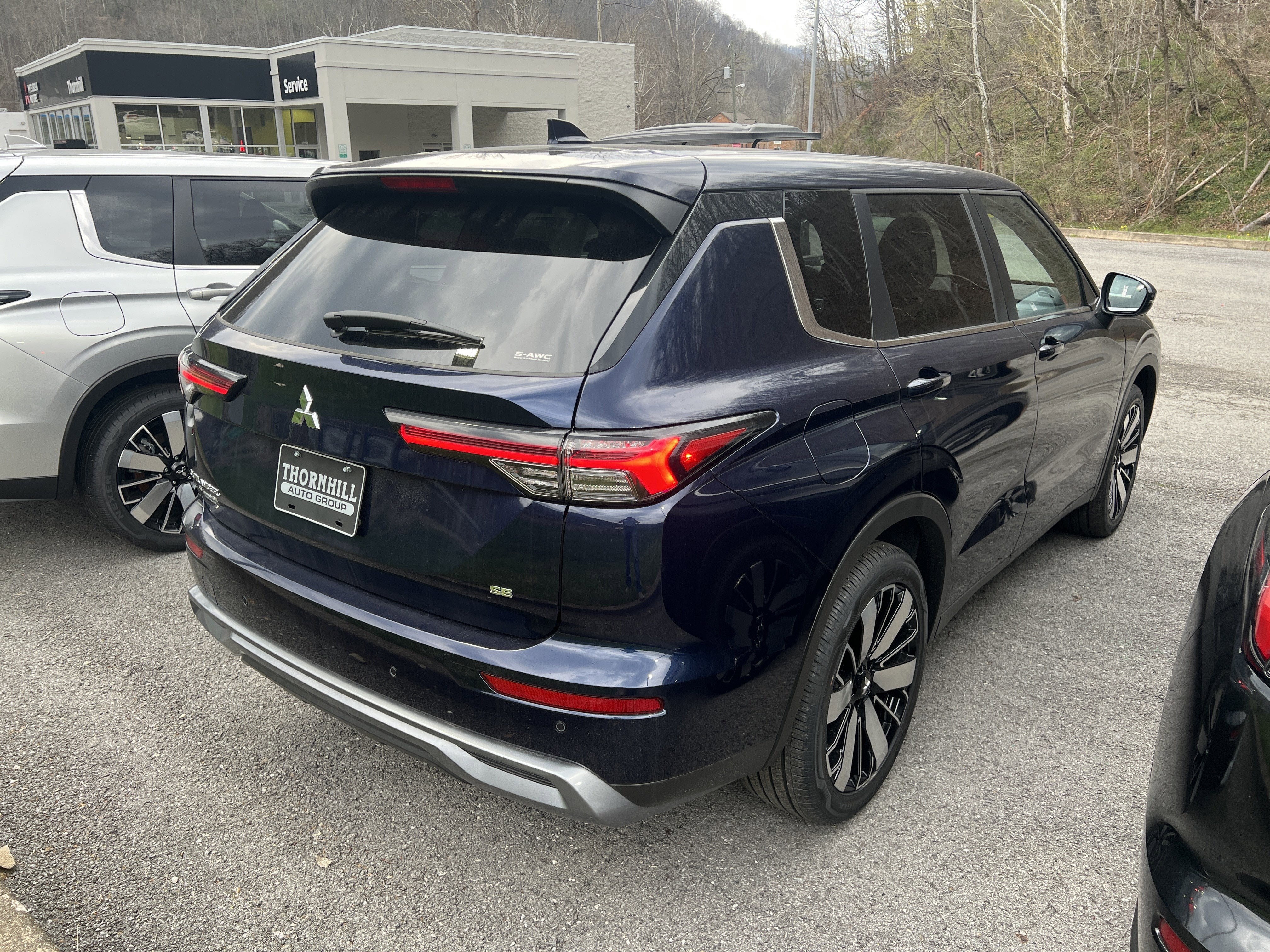 2026 Mitsubishi Outlander SE
