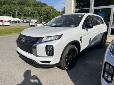 2026 Mitsubishi Outlander LE