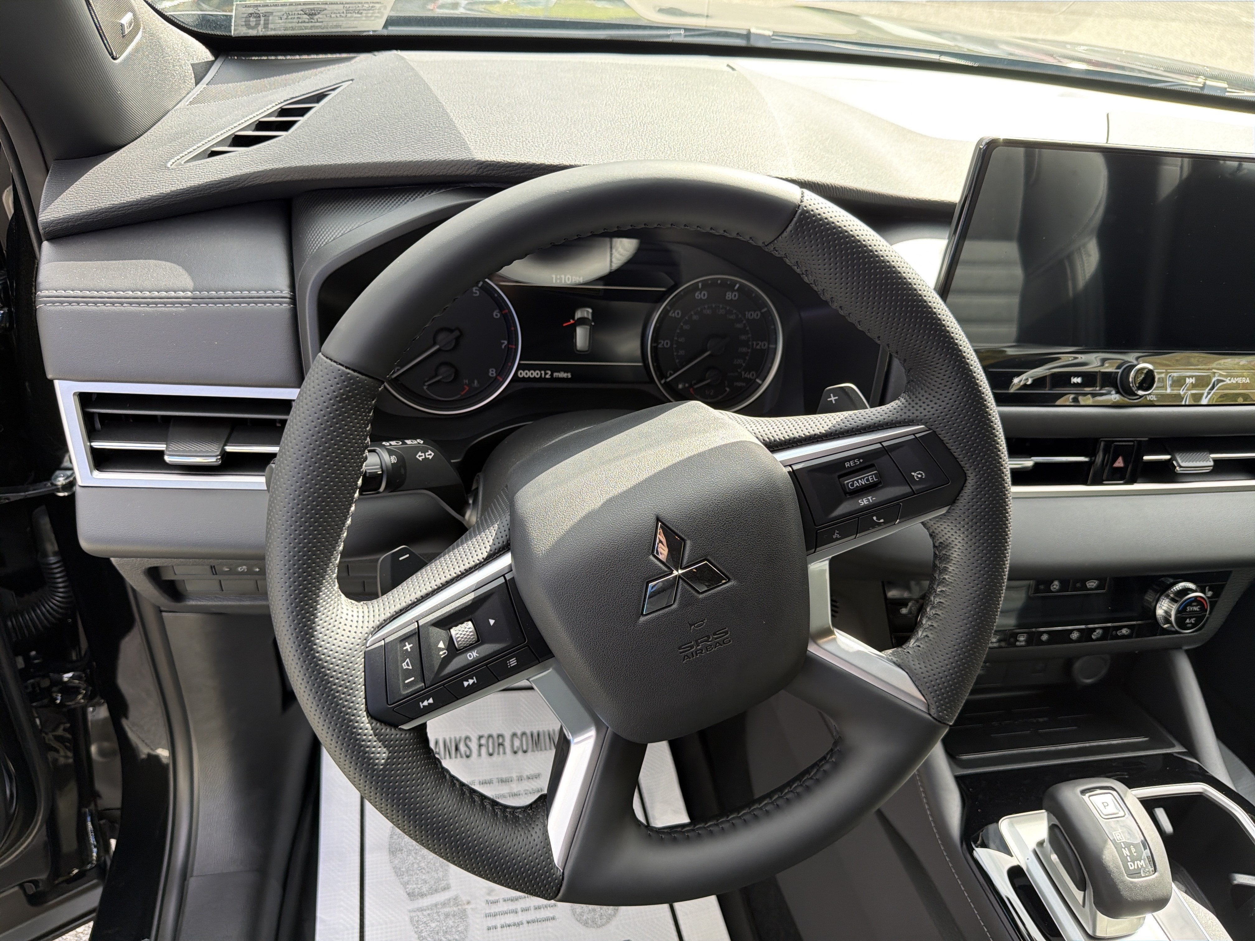 2026 Mitsubishi Outlander LE