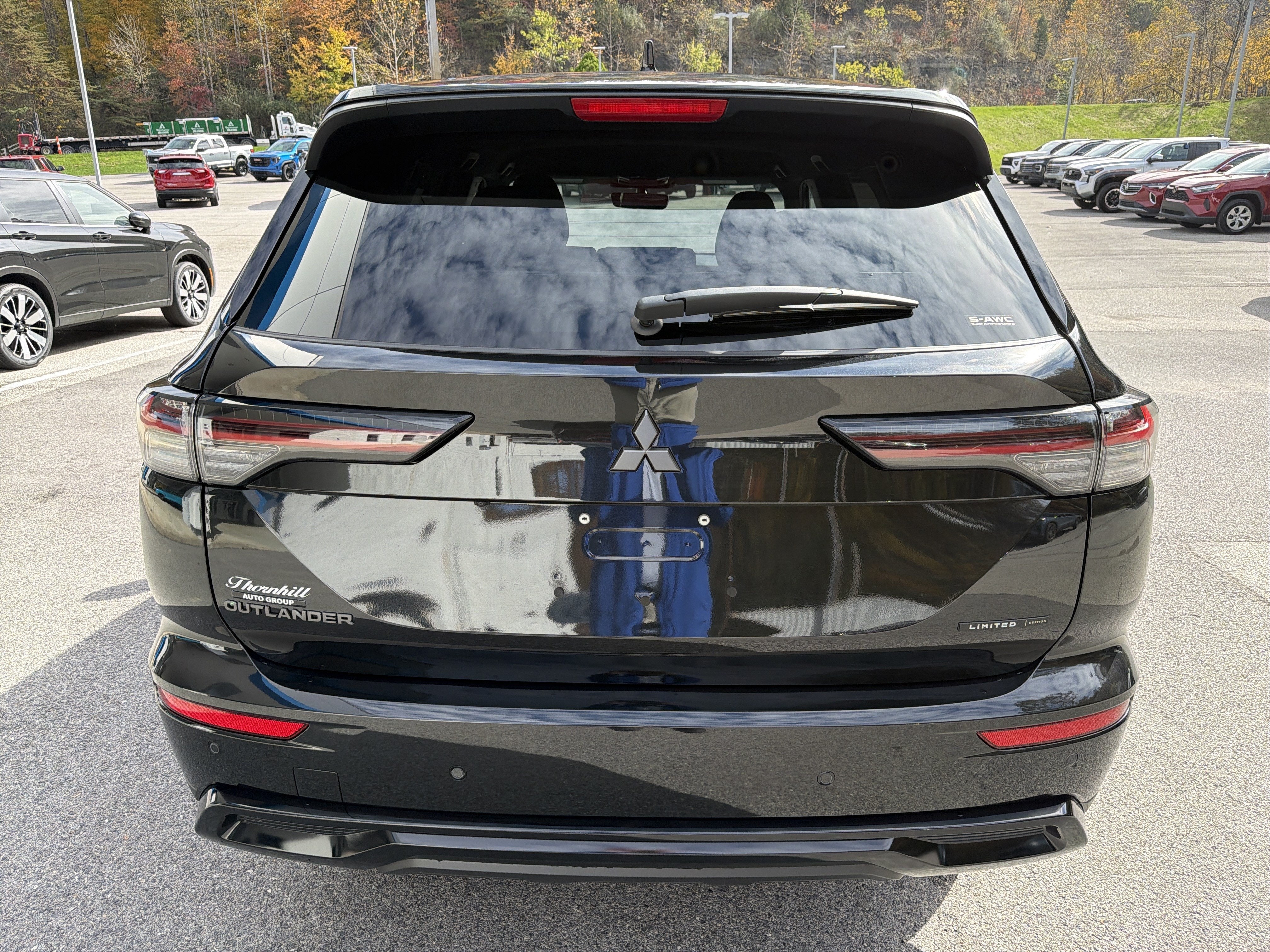 2026 Mitsubishi Outlander LE