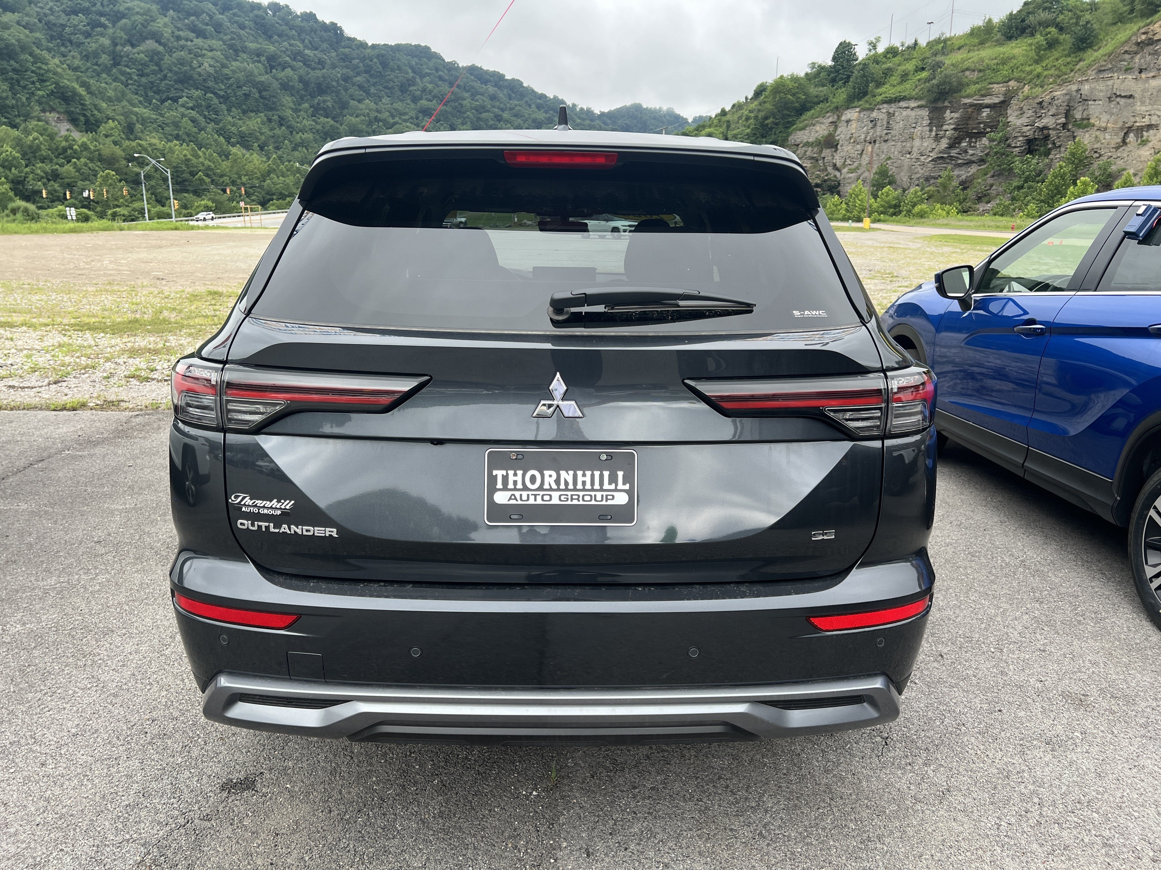 2026 Mitsubishi Outlander SE
