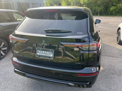 2026 Mitsubishi Outlander LE