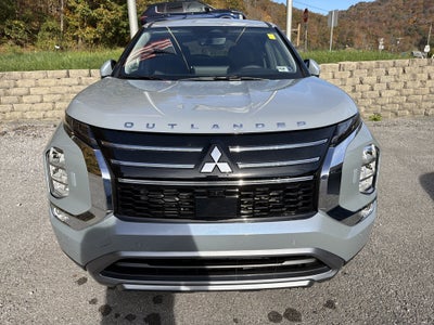 2027 Mitsubishi Outlander SE